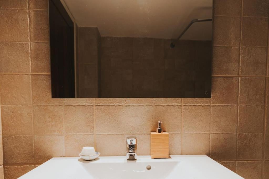 הרקליון Renovated, Open And Functional Old City House מראה חיצוני תמונה